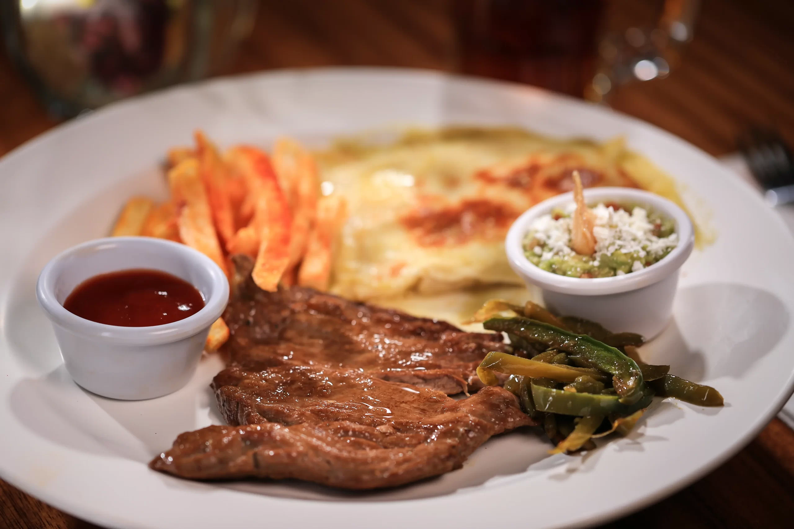 hotel_emily_restaurante_chips_4