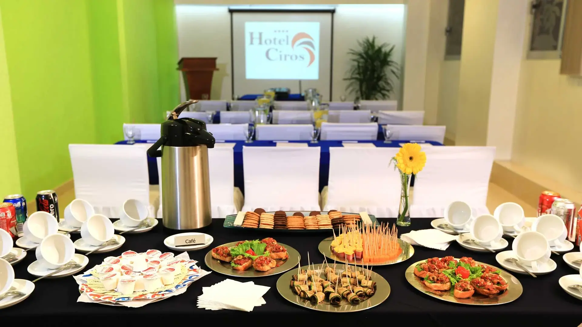 img_hotel_emily_verde2