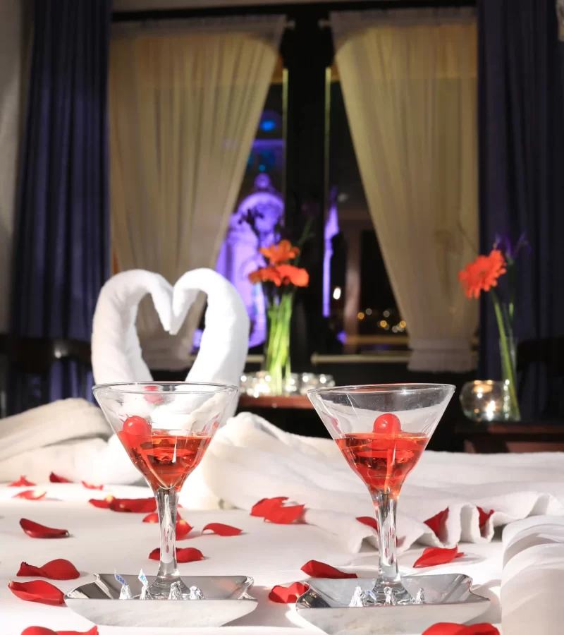 img_hotel_emily_cena